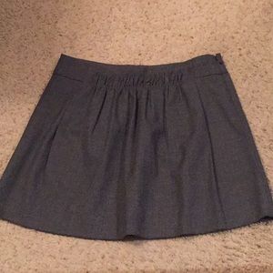 Adorable J. Crew pleated wool skirt - size 6
